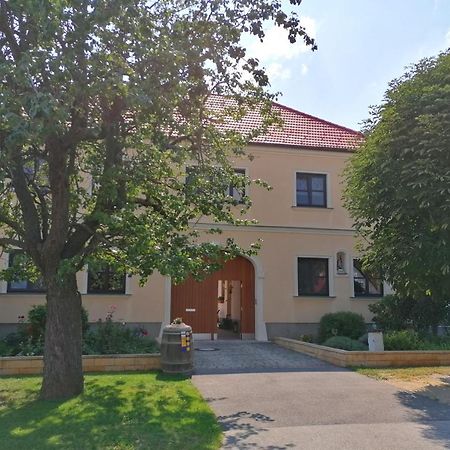 Gaestehaus Anita Breitenbrunn  Exterior photo